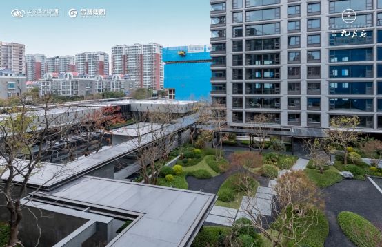 半岛bandao仅剩36席！连云港主城区高端大平层来了！满意你的豪宅情结！(图4)